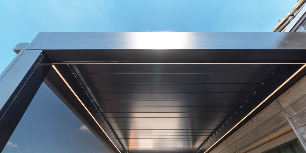 Pergola bioclimatique Louvers